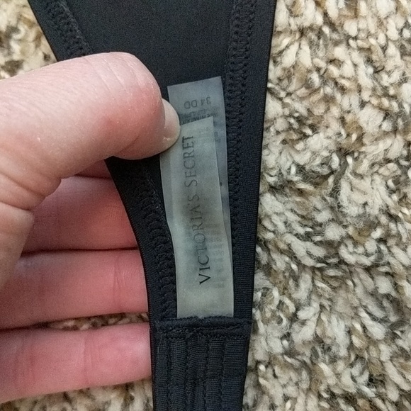 Swimsuit top, Victoria's Secret - Picture 3 of 4